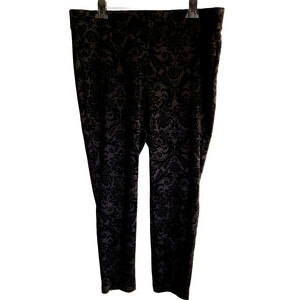 Roz &‎ Ali Women's Capri 1X Black Gray Velour Pants Floral Pattern